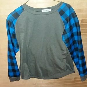 Long sleeve shirt